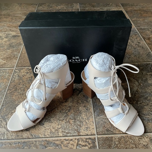 Coach Larissa Semi Matte Calf Sandals- Chalk, Women’s Size 9 - Picture 1 of 11